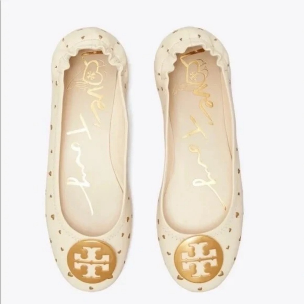 Tory Burch Minnie Heart Ballet Flats
Size 7.5 NEW! - Picture 2 of 8